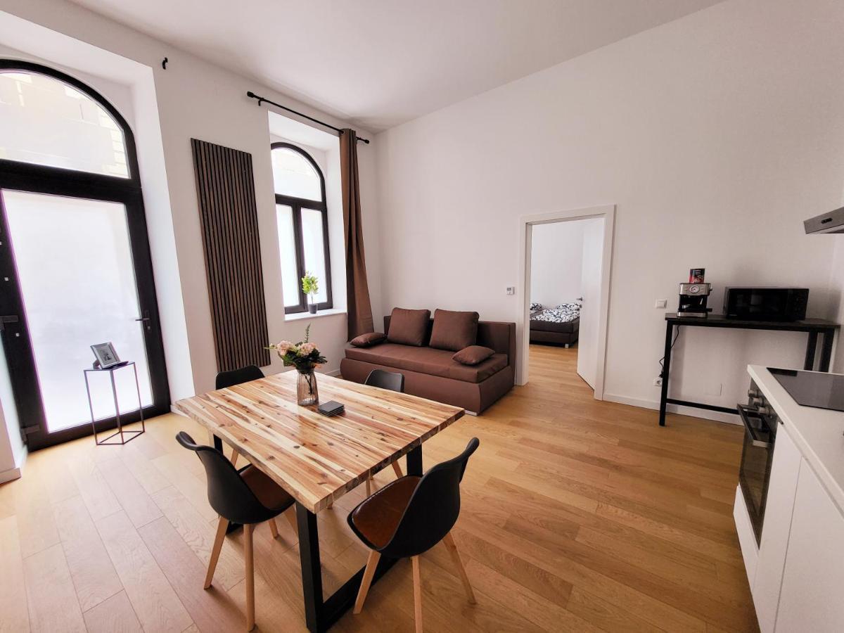 Novara City Apartment Вена Экстерьер фото